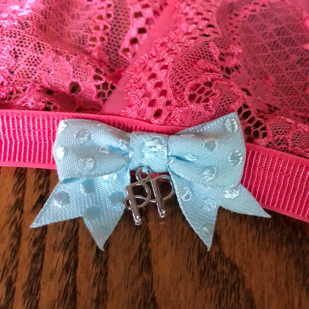 Pretty Polly from the UK ~ Rose lace bralette ~ medium